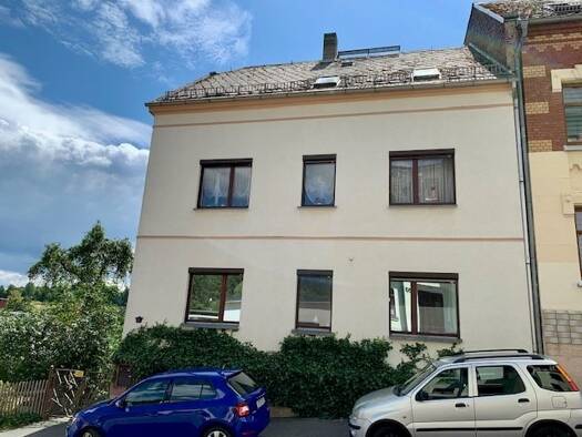 Doppelhaushälfte zum Kauf 98.000 € 6 Zimmer 165,1 m² 220 m² Grundstück frei ab sofort Reichenbach 08468