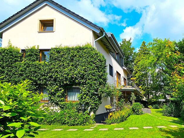 Villa zum Kauf provisionsfrei 1.050.000 € 7 Zimmer 223 m² 622 m² Grundstück Rhöndorf Bad Honnef 53604