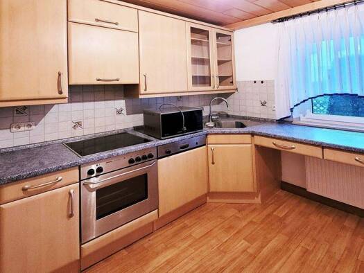 Wohnung zur Miete 600 € 3 Zimmer 79 m² EG Gerchsheim Großrinderfeld 97950