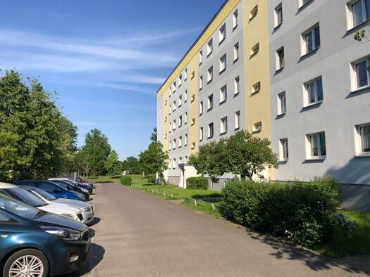 Wohnung zur Miete 385 € 3 Zimmer 61,9 m² 4. Geschoss Hutungstraße 31 Schmellwitz Cottbus 03044