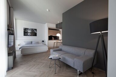 Wohnung zur Miete Wohnen auf Zeit 2.760 € 1 Zimmer 35 m² frei ab 15.12.2024 Walter-Gropius-Straße Alte Heide - Hirschau München 80807