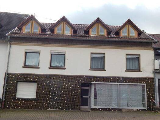 Einfamilienhaus zum Kauf 299.000 € 8 Zimmer 244,5 m² 666 m² Grundstück Merziger Straße X Rappweiler Weiskirchen 66709