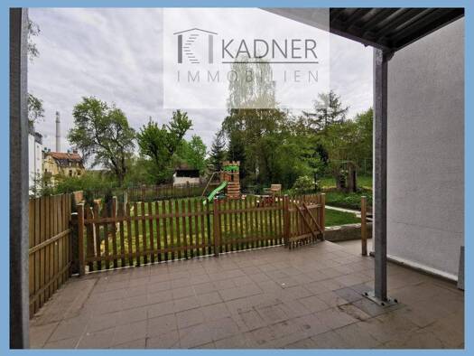 Wohnung zur Miete 290 € 2 Zimmer 50 m² 1. Geschoss frei ab sofort Virchowstr 5 Reusa Plauen 08529