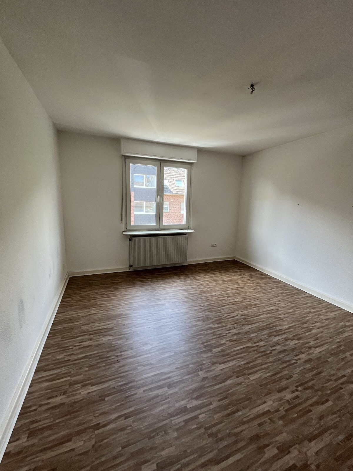 Wohnung zur Miete 365 € 2 Zimmer 55,8 m²<br/>Wohnfläche 2.<br/>Geschoss 01.04.2025<br/>Verfügbarkeit Bylandtstraße 53/55 Rheydt Mönchengladbach 41236