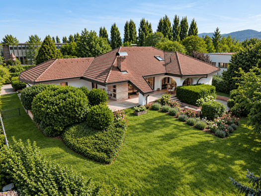Villa zum Kauf 1.495.000 € 7 Zimmer 343 m² 1.605 m² Grundstück Heitersheim Heitersheim 79423