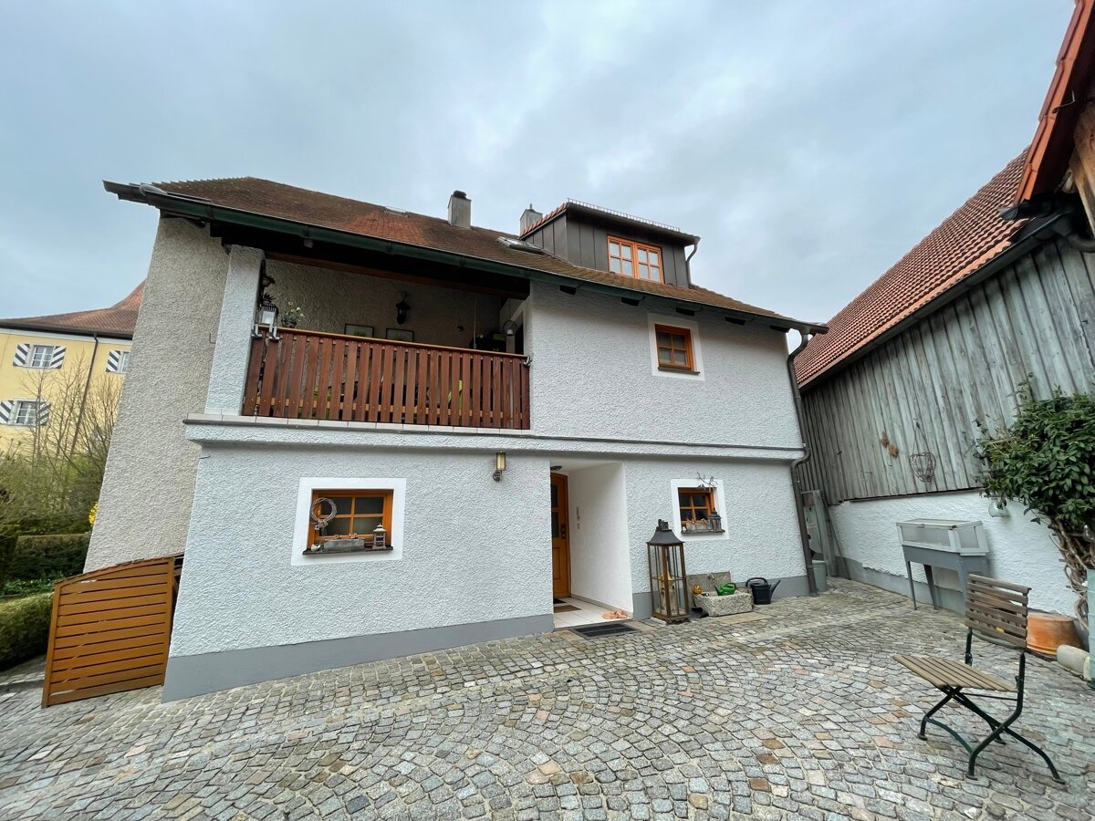 Einfamilienhaus zum Kauf 255.000 € 7 Zimmer 169 m²<br/>Wohnfläche 456 m²<br/>Grundstück Thumsenreuth Krummennaab 92703