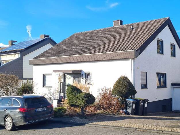 Mehrfamilienhaus zum Kauf provisionsfrei 399.000 € 7 Zimmer 224 m² 645 m² Grundstück Hohenlimburg Hagen 58119