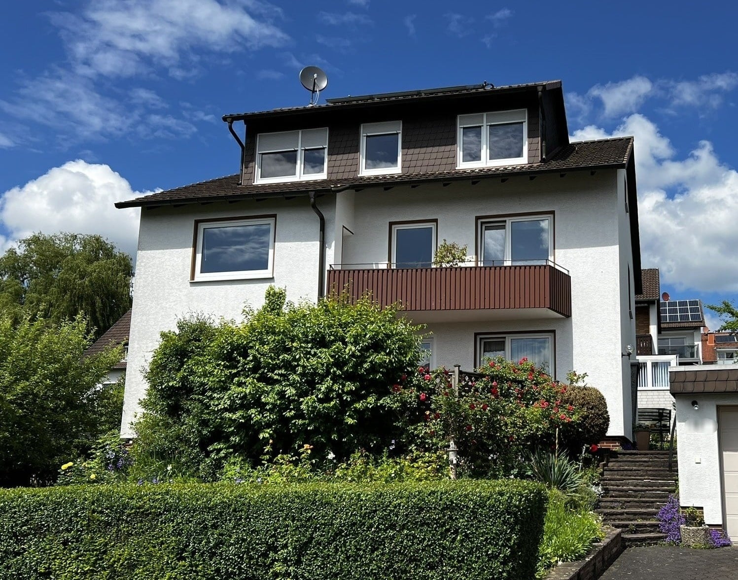 Mehrfamilienhaus zum Kauf 345.000 € 9 Zimmer 183 m²<br/>Wohnfläche 550 m²<br/>Grundstück Elgershausen Schauenburg 34270