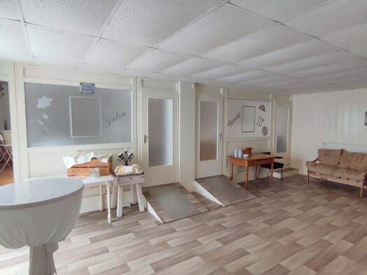 Bürogebäude zur Miete 1.612 € 215 m² Bürofläche teilbar ab 50 m² Bredenbeck Wennigsen (Deister) 30974