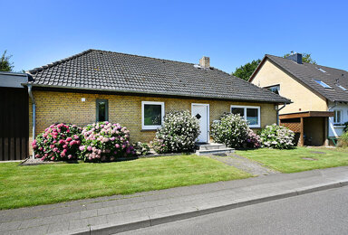 Bungalow zum Kauf 325.000 € 4 Zimmer 122 m² 750 m² Grundstück Klinkerhof Schleswig 24837