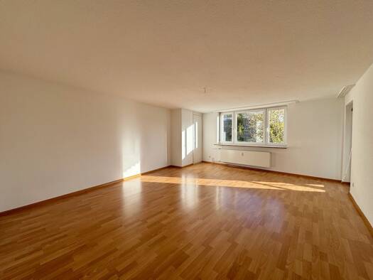 Wohnung zur Miete 950 € 3 Zimmer 85 m² 3. Geschoss frei ab sofort Lörrach Lörrach 79539