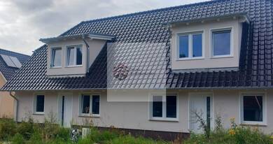 Doppelhaushälfte zur Miete - Erstbezug 1.287 € 4 Zimmer 135,5 m² 724 m² Grundstück frei ab 01.10.2025 Nitzow Havelberg 39539
