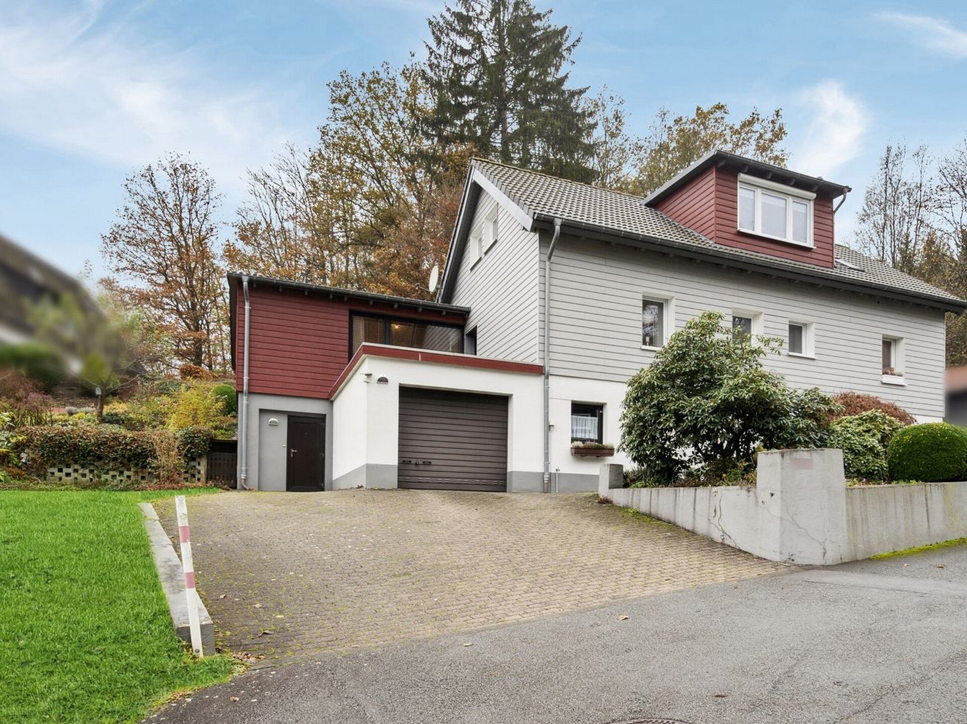 Einfamilienhaus zum Kauf 379.000 € 4 Zimmer 139 m²<br/>Wohnfläche 3.221 m²<br/>Grundstück Wettringhof Lüdenscheid 58513