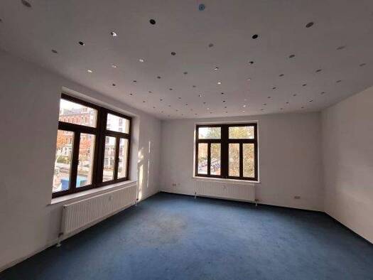 Bürofläche zum Kauf 445.000 € 10 Zimmer 347 m² Bürofläche teilbar von 101 m² bis 136 m² Gerhart-Hauptmann-Platz 1 Kaßberg Kaßberg 09112