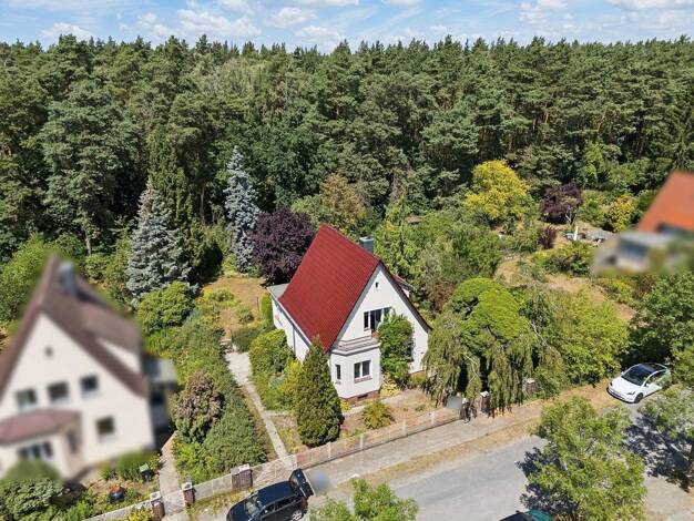 Einfamilienhaus zum Kauf 395.000 € 6 Zimmer 111 m² 773 m² Grundstück Schöneiche bei Berlin 15566