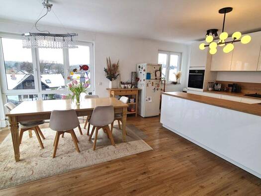 Wohnung zum Kauf 425.000 € 4 Zimmer 96,1 m² 1. Geschoss Köppern Friedrichsdorf 61381