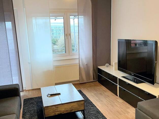 Wohnung zur Miete auf Zeit 1.650 € 3 Zimmer 72 m² frei ab 01.10.2026 Unterbilk Stadtbezirk 3 40219
