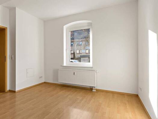 Wohnung zur Miete 240 € 2 Zimmer 43,8 m² EG Tagewerbener Straße 56 Weißenfels 06667
