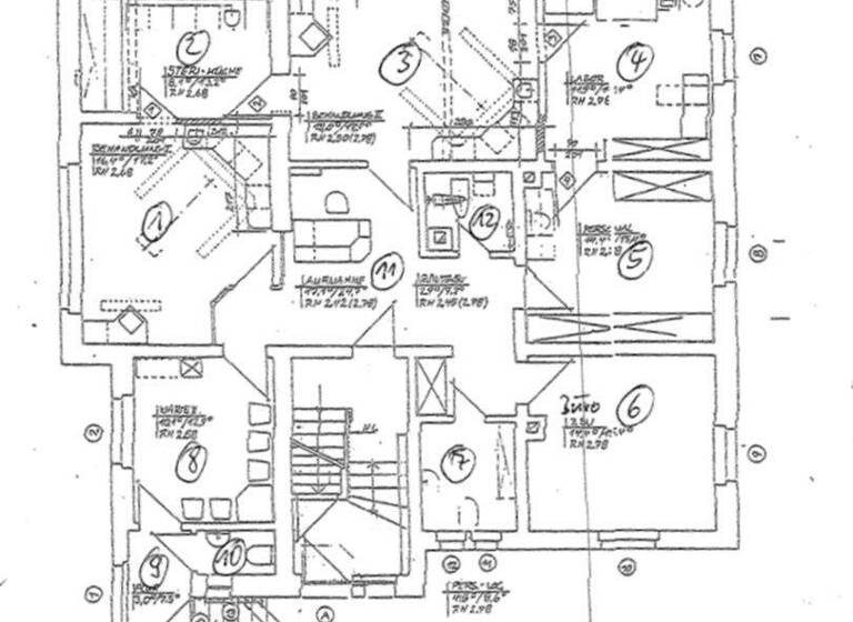 Haus zum Kauf 495.000 € 14 Zimmer 211 m² 1.070 m² Grundstück Kulmbach 95326