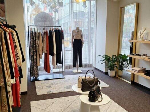 Laden zur Miete 1.064 € Ried im Innkreis 4910