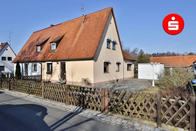 Doppelhaushälfte zum Kauf 420.000 € 4 Zimmer 103 m² 1.410 m² Grundstück Buchenbühl Nürnberg 90411