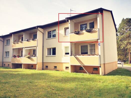 Wohnung zum Kauf 65.000 € 3 Zimmer 60,2 m² 1. Geschoss Bernsdorf Bernsdorf 02994