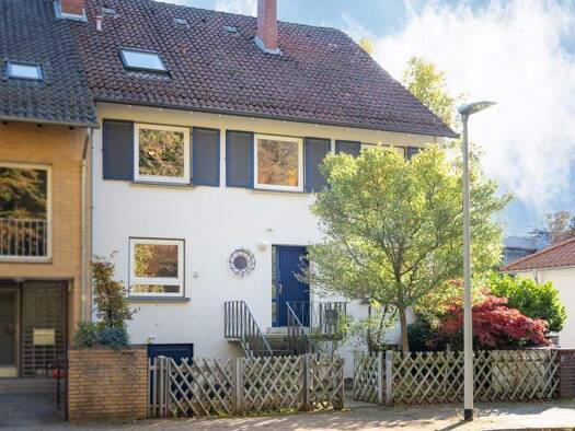 Einfamilienhaus zum Kauf provisionsfrei 799.900 € 9 Zimmer 325 m² 649 m² Grundstück Forbacher Straße 18 Kirchrode Hannover 30559