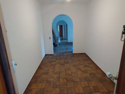 Wohnung zur Miete 930 € 3 Zimmer 98 m² Geschoss 2/2 frei ab sofort Mercedesstraße 8 Ehningen 71139