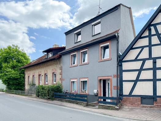Reihenmittelhaus zum Kauf provisionsfrei 139.000 € 6 Zimmer 135 m² 75 m² Grundstück Kirchzell Kirchzell 63931