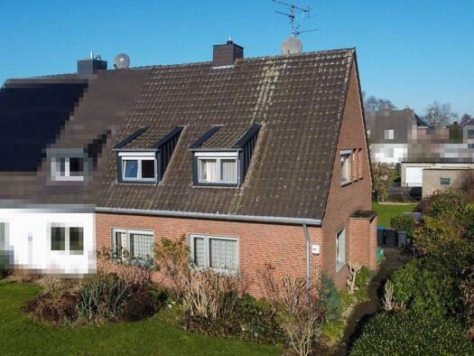 Doppelhaushälfte zum Kauf 299.000 € 5 Zimmer 115,6 m² 617 m² Grundstück frei ab sofort Goch 47574