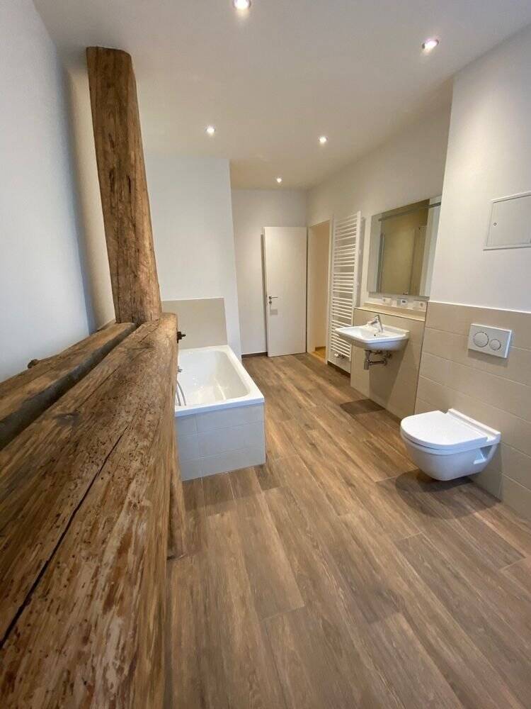 Property thumbnail 11