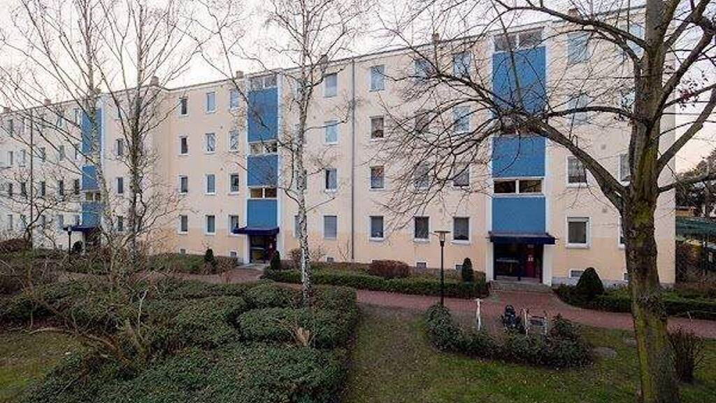 Außenstellplatz zur Miete provisionsfrei 35 € Britz Berlin 12349