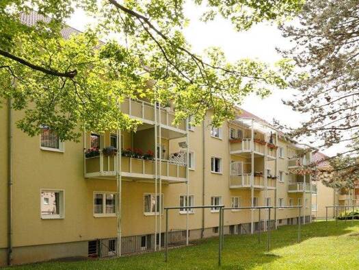 Wohnung zur Miete 317 € 2 Zimmer 52,9 m² 2. Geschoss Roßbacher Str. 4a Tagewerben Weißenfels 06667
