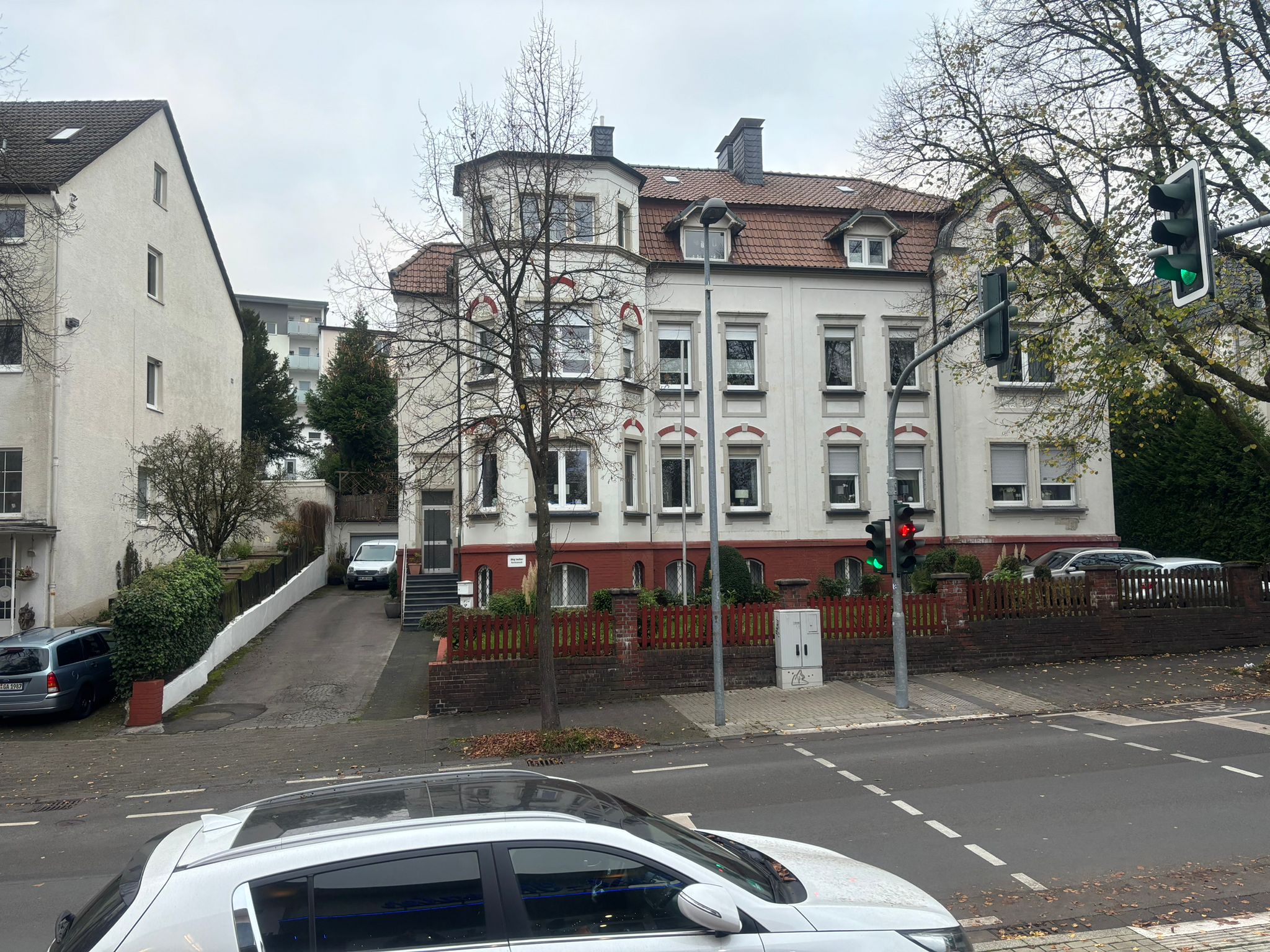 Mehrfamilienhaus zum Kauf 799.000 € 660 m²<br/>Wohnfläche 1.362 m²<br/>Grundstück Oeneking / Stüttinghausen Lüdenscheid 58509