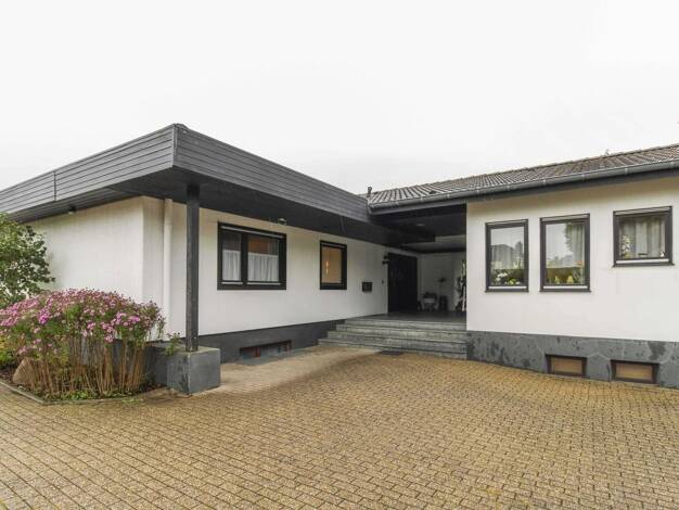Sonstiges zum Kauf als Kapitalanlage geeignet 449.000 € 9 Zimmer 193,5 m² 2.485 m² Grundstück Konzen Monschau 52156