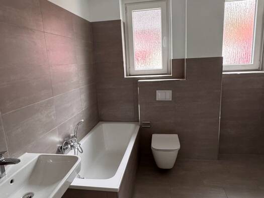 Wohnung zur Miete 1.039 € 3 Zimmer 76,7 m² EG Oberer Schloßhang 6 Borbeck-Mitte Stadtbezirk IV 45355
