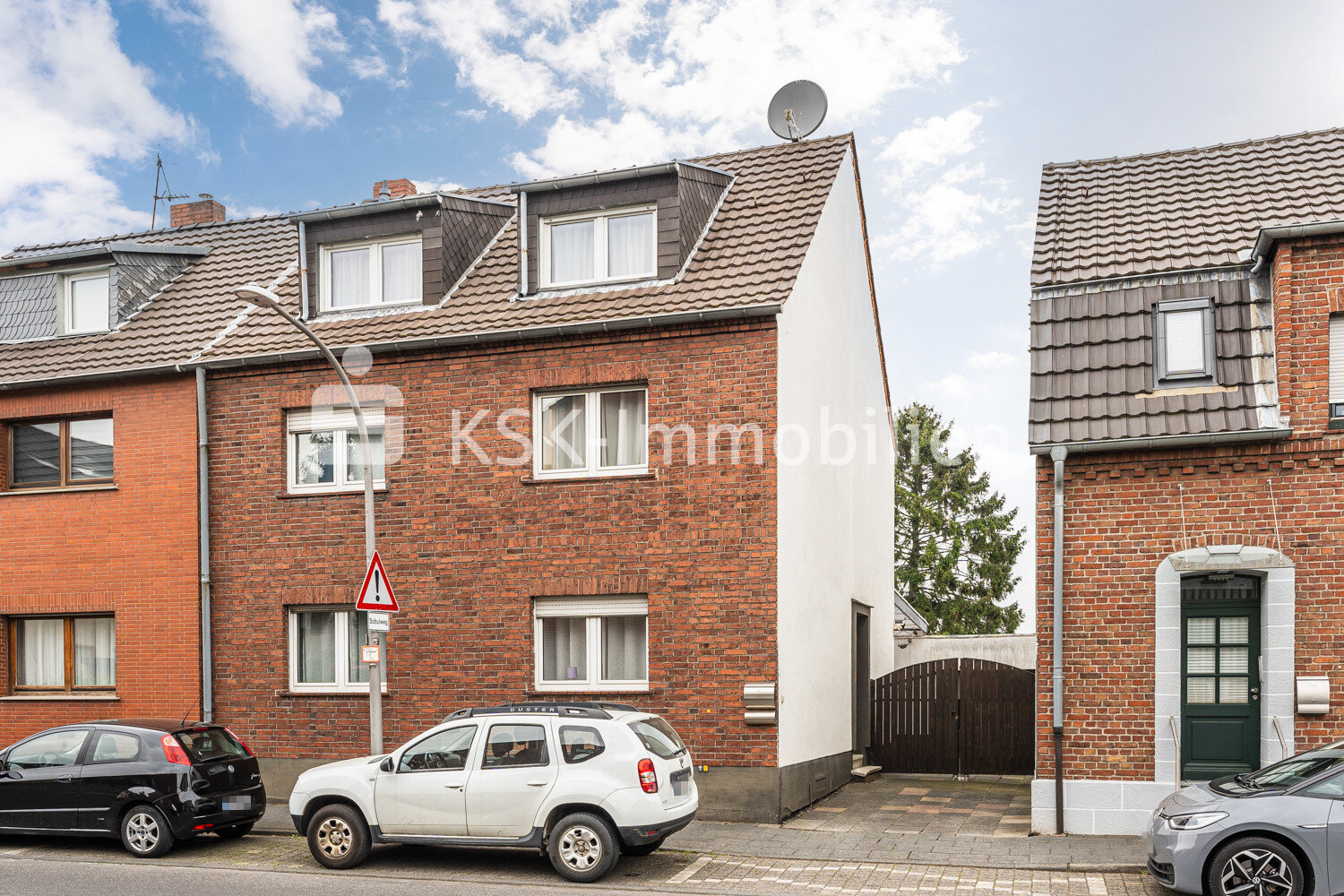 Einfamilienhaus zum Kauf 620.000 € 6 Zimmer 150 m²<br/>Wohnfläche 609 m²<br/>Grundstück Worringen Köln 50769