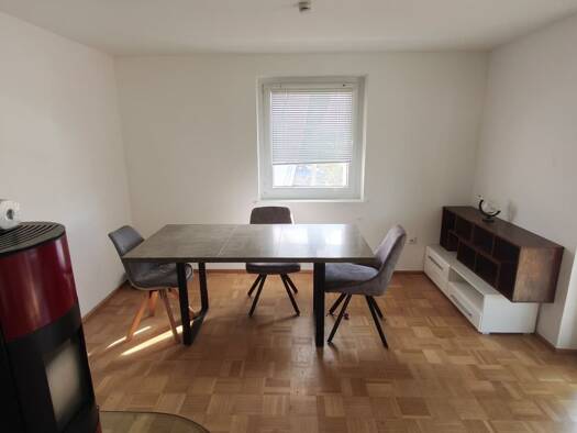 WG-Zimmer zur Miete 590 € 35 m² Geschoss 2/3 frei ab sofort Lindenweg 2 Suppingen Laichingen 89150