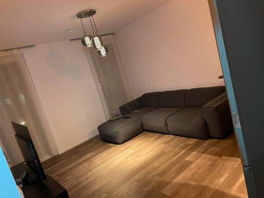 Studio zur Miete 630 € 2 Zimmer 50 m² 1. Geschoss frei ab sofort Koblenzer Str. 34 Gallus Frankfurt am Main 60327