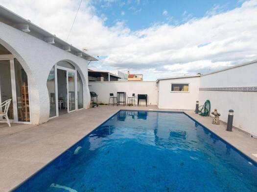 Villa zum Kauf 350.000 € 2 Zimmer 65 m² 279 m² Grundstück Torrevieja 03180
