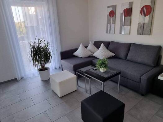 Wohnung zur Miete Wohnen auf Zeit 1.199 € 2 Zimmer 50 m² frei ab 05.04.2026 Sankt-Georgener-Weg 0 Rottweil Rottweil - Bühlingen 78628
