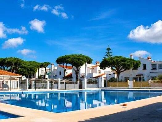 Reihenhaus zum Kauf 395.000 € 5 Zimmer 130 m² Urbanización C.R.Las Torres, 18 Chiclana de la Frontera 11139