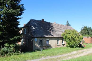 Einfamilienhaus zum Kauf 79.000 € 7 Zimmer 130 m² 1.246 m² Grundstück Bredenfelde Lindetal / Bredenfelde 17348