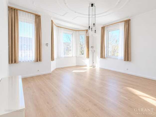 Wohnung zum Kauf 380.000 € 4,5 Zimmer 113 m² Bad Cannstatt Stuttgart 70372