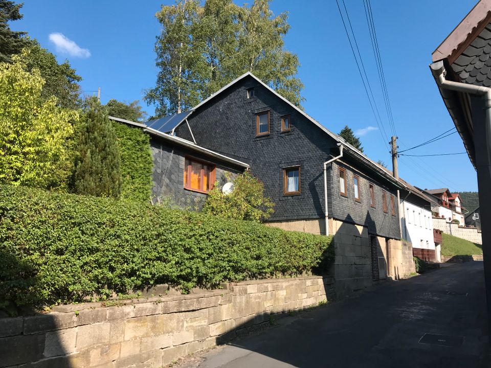 Haus zur Miete 650 € 9 Zimmer 160 m²<br/>Wohnfläche 373 m²<br/>Grundstück Mengersgereuth-Hämmern Frankenblick 96528