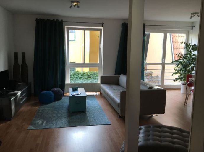 Wohnung zur Miete Wohnen auf Zeit 1.099 € 2 Zimmer 50 m²<br/>Wohnfläche 02.11.2024<br/>Verfügbarkeit Diebsstr. 2 Stadtmitte Rostock 18055