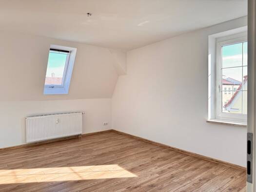 Wohnung zur Miete 220 € 1 Zimmer 35,3 m² 2. Geschoss Ernst-Grube-Straße 31 Niederplanitz Zwickau 08062