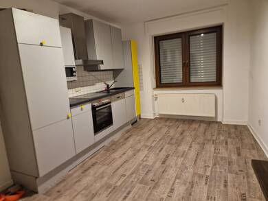Wohnung zur Miete 770 € 3 Zimmer 90 m² 4 Geschosse frei ab sofort Pfalzel 3 Trier 54293