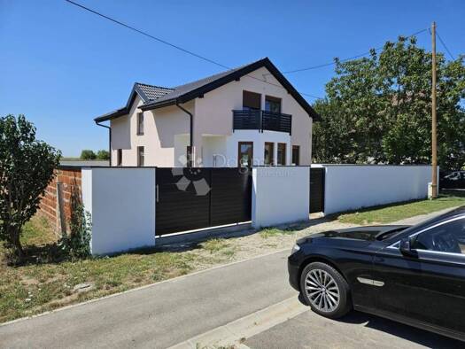 Haus zum Kauf 260.000 € 5 Zimmer 196 m² Sarvas, Osijek - Okolica Tenja