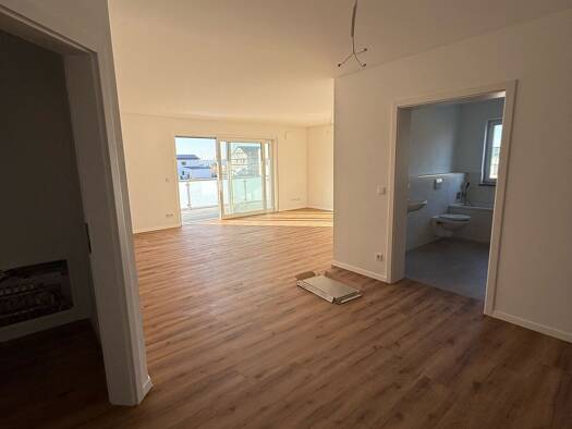 Wohnung zur Miete 1.320 € 4 Zimmer 102 m² Geschoss 1/3 frei ab sofort Leutershausen 91578